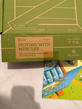 NEW KiwiCo Moving with Muscles kit